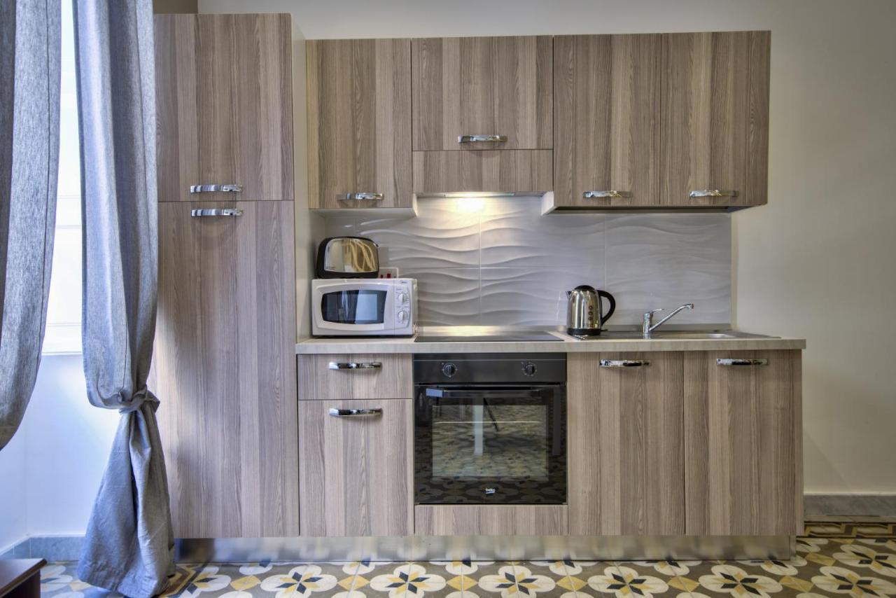 Borgo Apartments 1 & 2 Bedroom Self-Catering Units In Central La Valeta Exterior foto