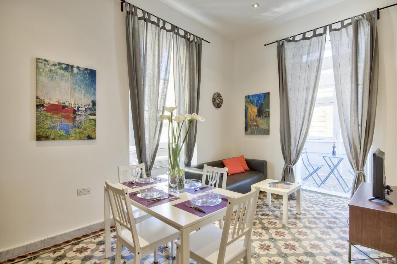 Borgo Apartments 1 & 2 Bedroom Self-Catering Units In Central La Valeta Exterior foto