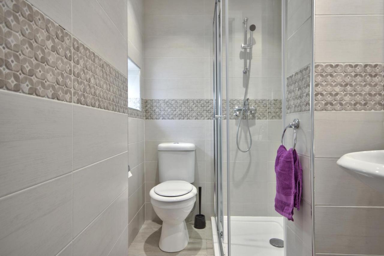 Borgo Apartments 1 & 2 Bedroom Self-Catering Units In Central La Valeta Exterior foto