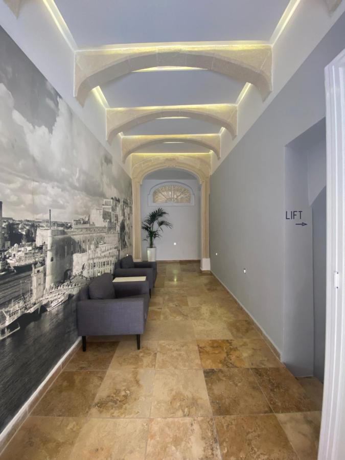 Borgo Apartments 1 & 2 Bedroom Self-Catering Units In Central La Valeta Exterior foto