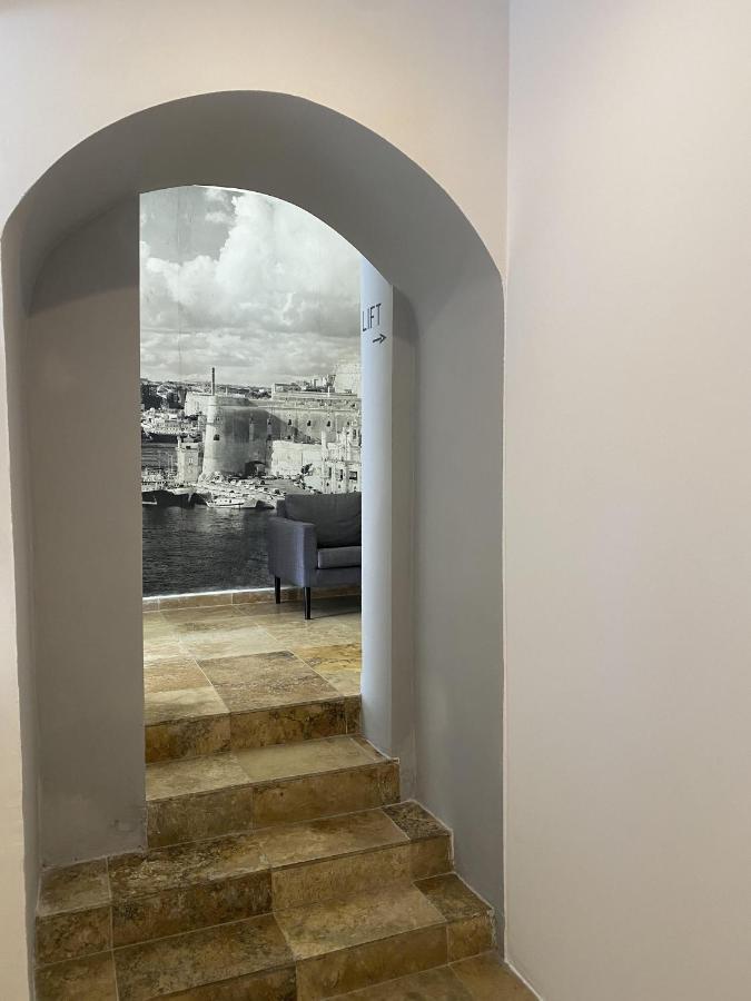 Borgo Apartments 1 & 2 Bedroom Self-Catering Units In Central La Valeta Exterior foto