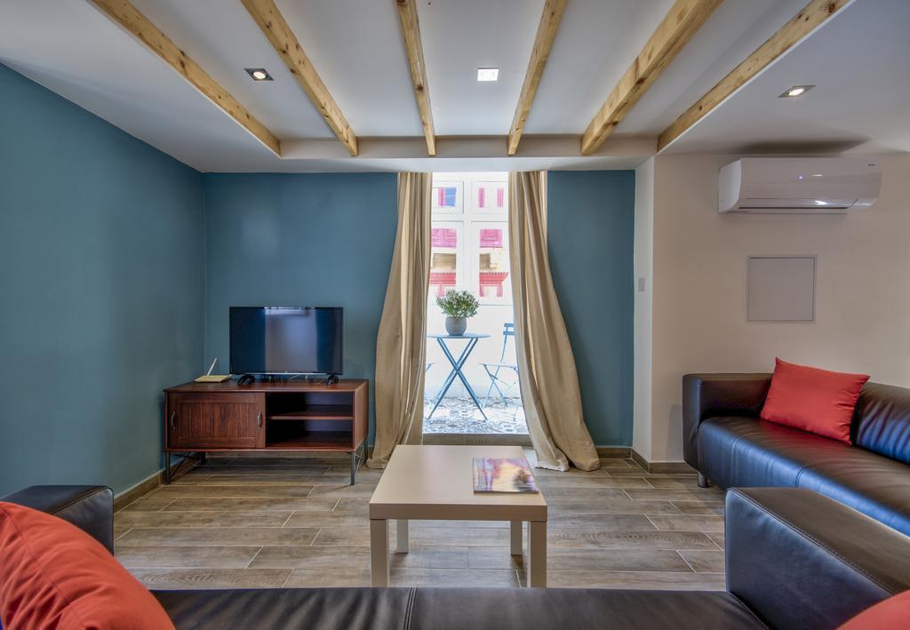 Borgo Apartments 1 & 2 Bedroom Self-Catering Units In Central La Valeta Exterior foto